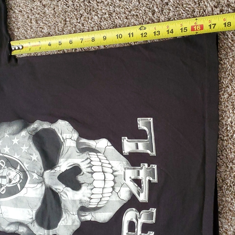 NFL Las Vegas Raiders Men's Medium Long Sleeve - Picture 4 of 8